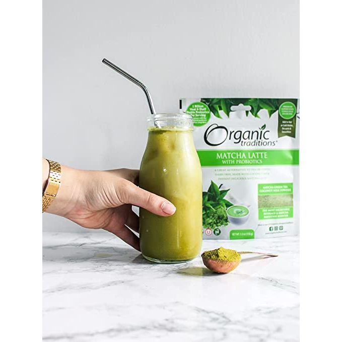 Organic Matcha Latte with Probiotics